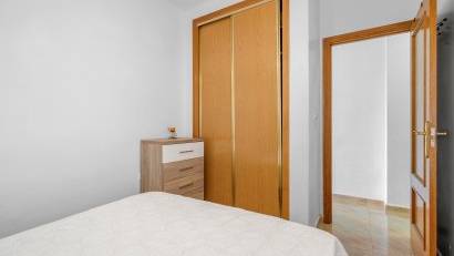 Återförsäljning - Apartment -
Almoradi - Almoradí