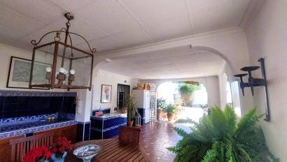 Resale - Finca -
La Marina