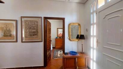 Resale - Finca -
La Marina