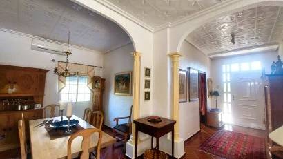 Resale - Finca -
La Marina