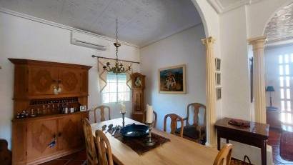 Resale - Finca -
La Marina