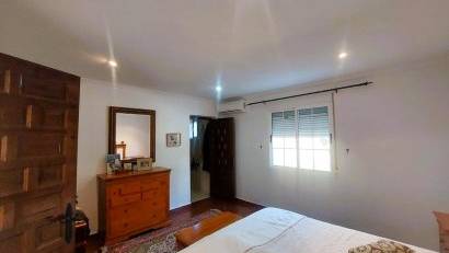 Resale - Finca -
La Marina