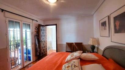 Resale - Finca -
La Marina