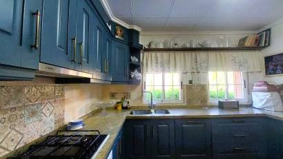 Resale - Finca -
La Marina