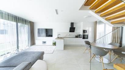 Reventa - Villa -
Benijofar