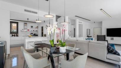 Återförsäljning - Villa -
Guardamar del Segura