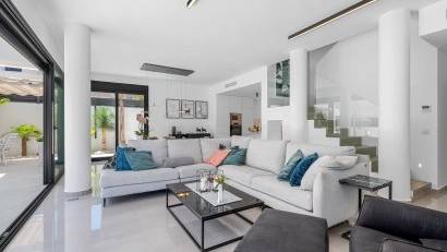 Återförsäljning - Villa -
Guardamar del Segura