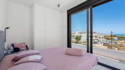 Återförsäljning - Villa -
Guardamar del Segura