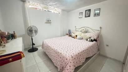 Återförsäljning - Villa -
Villamartin - Villamartín