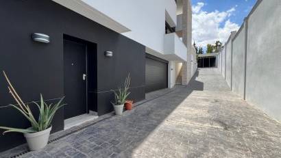 Resale - Villa -
Orihuela Costa - Costa Blanca Sur