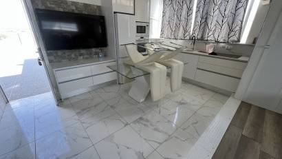 Resale - Commercial Unit -
Torrevieja - Costa Blanca Sur