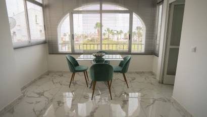 Återförsäljning - Apartment -
Orihuela - Costa Blanca Sur