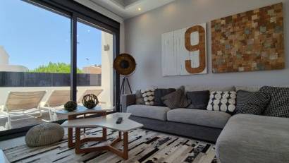 Reventa - Detached villa -
Torrevieja - Costa Blanca Sur