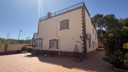 Reventa - Detached villa -
Torrevieja - Costa Blanca Sur