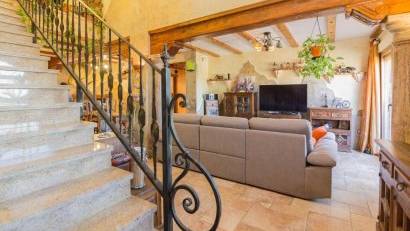 Återförsäljning - Detached villa -
Redován