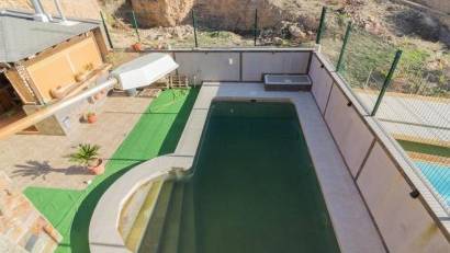 Återförsäljning - Detached villa -
Redován