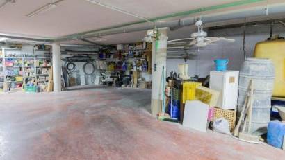 Återförsäljning - Detached villa -
Redován