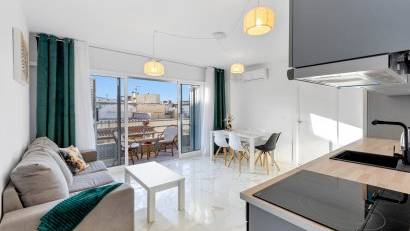 Återförsäljning - Apartment -
Torrevieja - La Mata