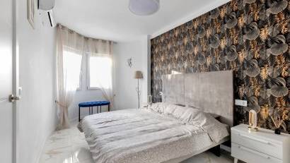 Återförsäljning - Apartment -
Torrevieja - La Mata