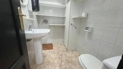 Återförsäljning - Commercial Unit -
Guardamar del Segura - Guardamar del Seguras*