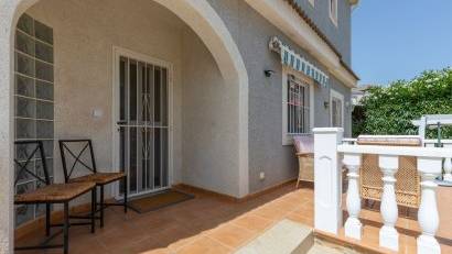 Resale - Villa -
San Fulgencio