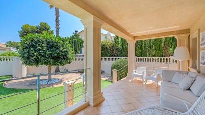 Resale - Villa -
Benissa