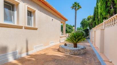 Resale - Villa -
Benissa