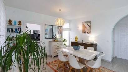 Resale - Villa -
Orihuela