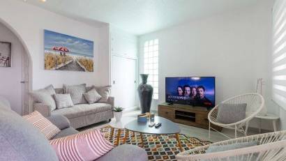 Resale - Villa -
Orihuela