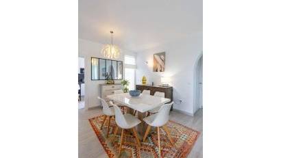 Resale - Villa -
Orihuela