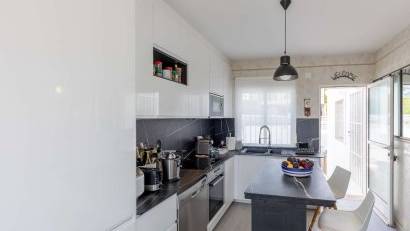 Resale - Villa -
Orihuela