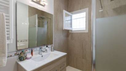 Resale - Villa -
Orihuela