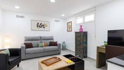 Resale - Villa -
Orihuela