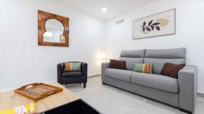 Resale - Villa -
Orihuela