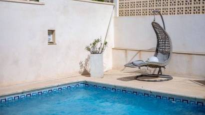 Resale - Villa -
Orihuela