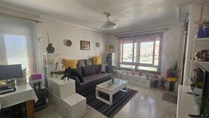 Reventa - Apartment -
Villamartin - PAU 8