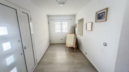 Återförsäljning - Villa -
Blue Lagoon - Villamartín