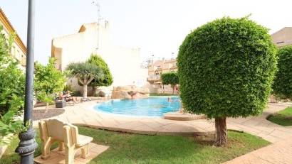 Resale - Villa -
Orihuela Costa - Cabo Roig