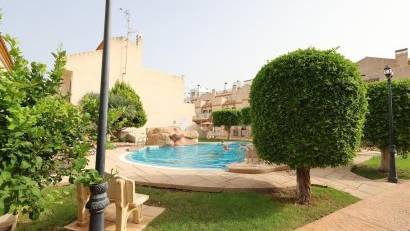Resale - Villa -
Orihuela Costa - Cabo Roig