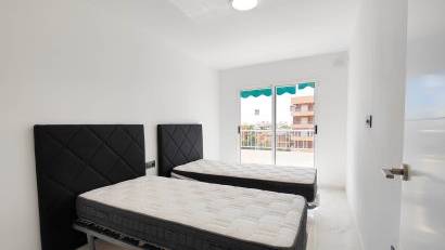 Reventa - Apartment -
Torrevieja