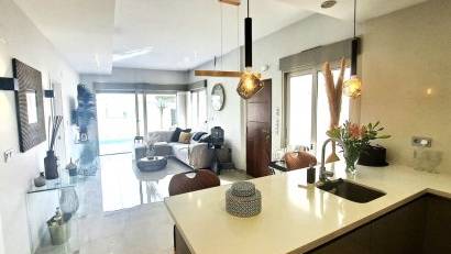 Återförsäljning - Villa -
Villamartin