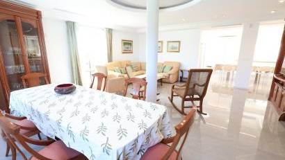 Återförsäljning - Villa -
Cabo Roig - MUY CERCA DE LA PLAYA