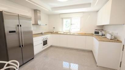 Återförsäljning - Villa -
Cabo Roig - MUY CERCA DE LA PLAYA