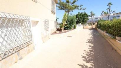 Återförsäljning - Villa -
Cabo Roig - MUY CERCA DE LA PLAYA