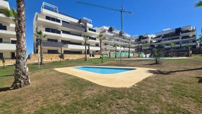 Återförsäljning - Apartment / Flat * -
Orihuela Costa - Los Altos *