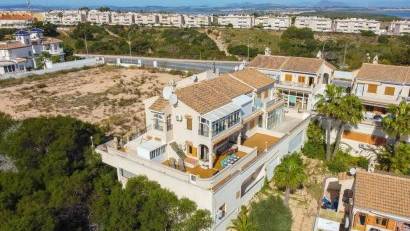 Återförsäljning - Apartment -
La Mata