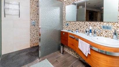 Resale - Villa -
La Mata