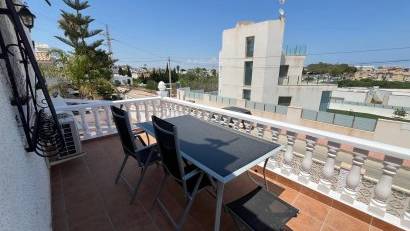 Resale - Villa -
San Miguel - Villamartín