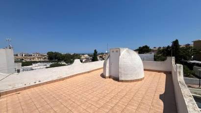 Resale - Villa -
San Miguel - Villamartín