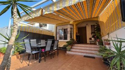 Reventa - Adosado -
Torrevieja - Los Altos